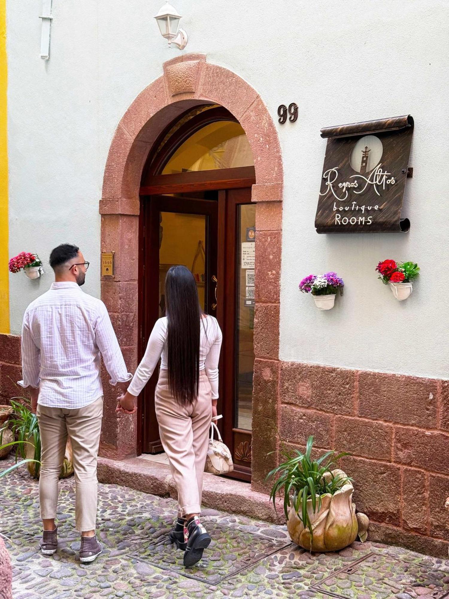 Regnos Altos Boutique Rooms Bosa Eksteriør billede